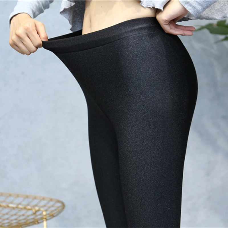 2024 New Design Winter Slim Fitted Plus Big Size 5XL Warm Leggings Black Shine Skinny Pants Push Work Out Inner Fur Leggings
