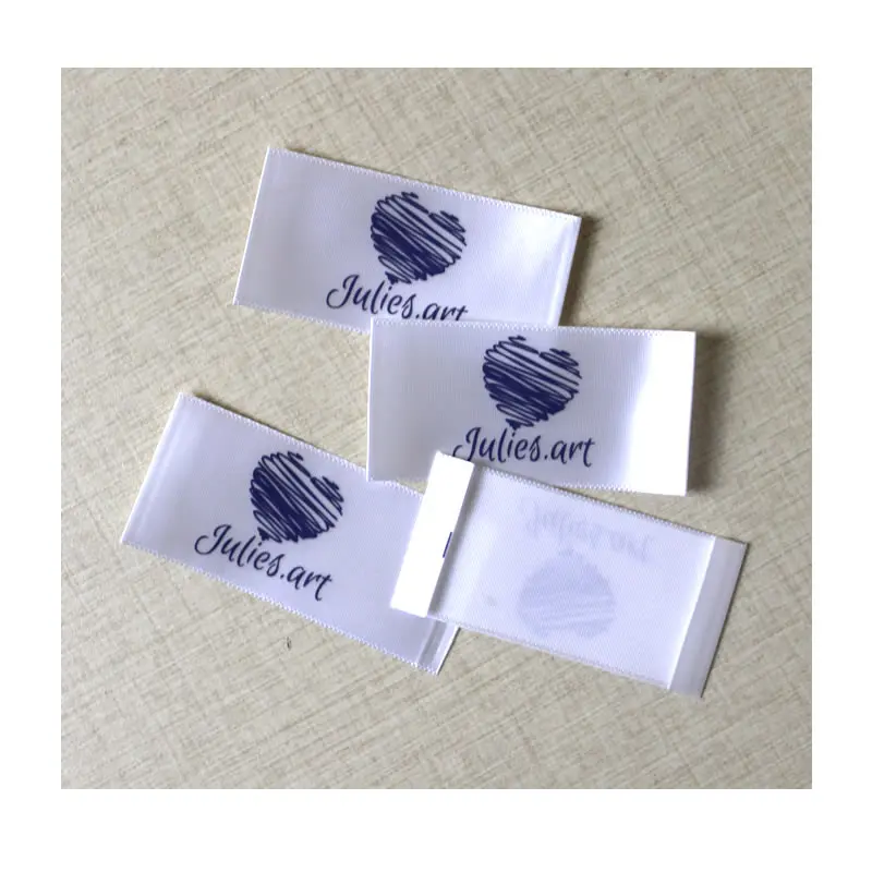 

Custom Printed Logo on Cloth Tag and Woven Label