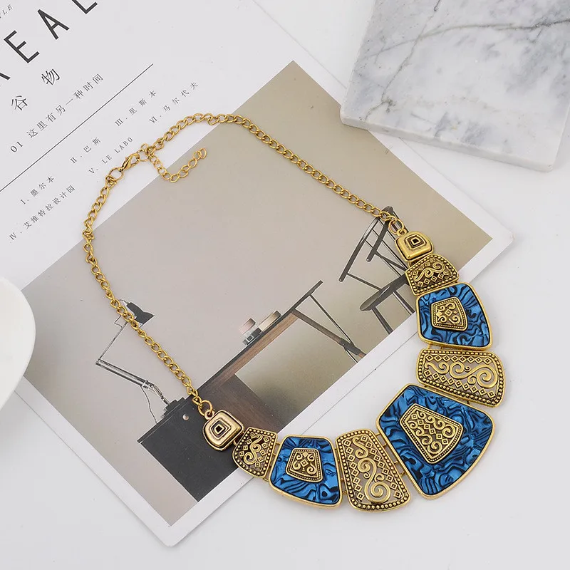 Trendy Fashion Gemstone Choker Necklace Collar Statement Gold Color Temperament Carved Maxi Necklace Women Jewelry Gifts New