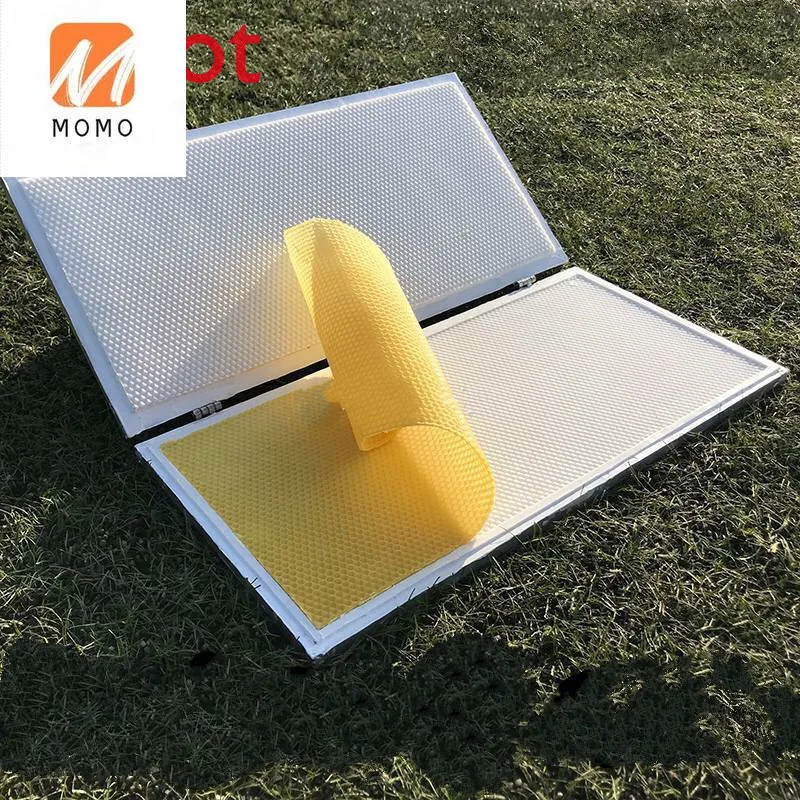 

New Hand Pressure Beeswax Foundation Sheet Making Machine Wax Comb Embosser Mill Machine for China /Italian Bee 41.5*19.5cm