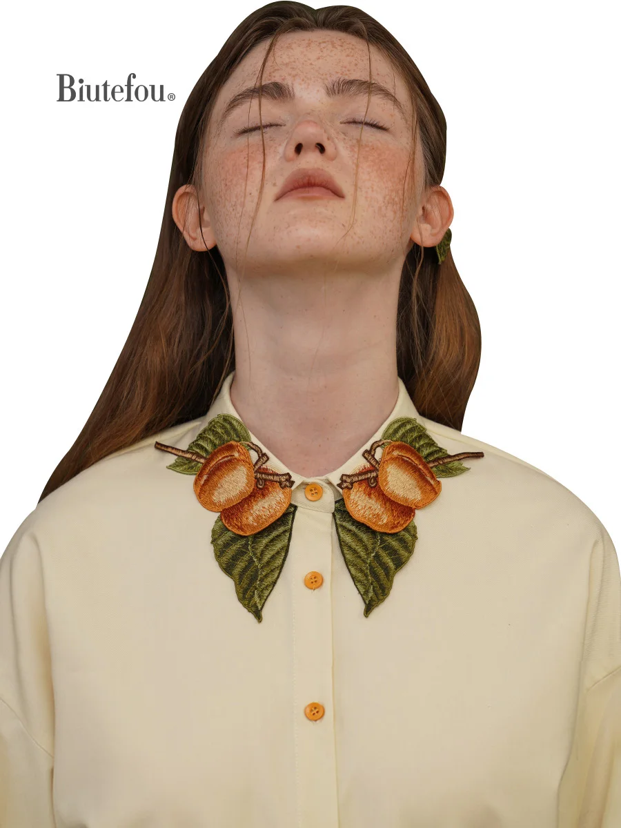 Women\'s Vintage Embroidery Collar Shirt, Peach Green Leaves, Winter