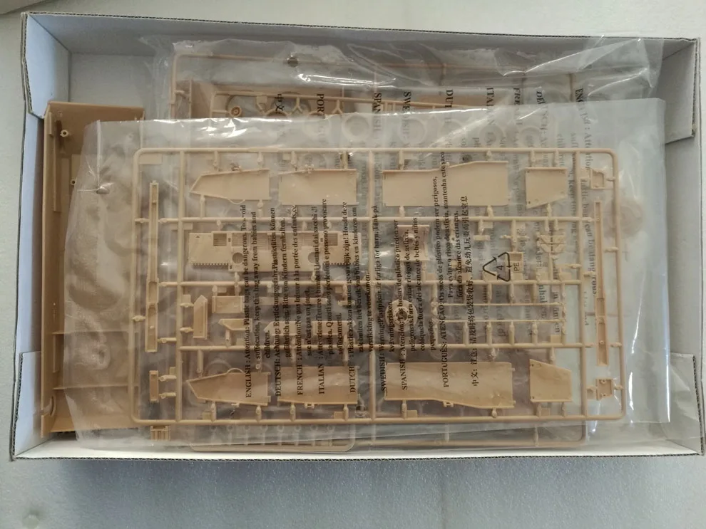 Trumpeter 00343 1/35 Korea Type 88K1 MBT Gevechtstank Display Kinderen Militair Speelgoed Plastic Assembly Building Model Kit