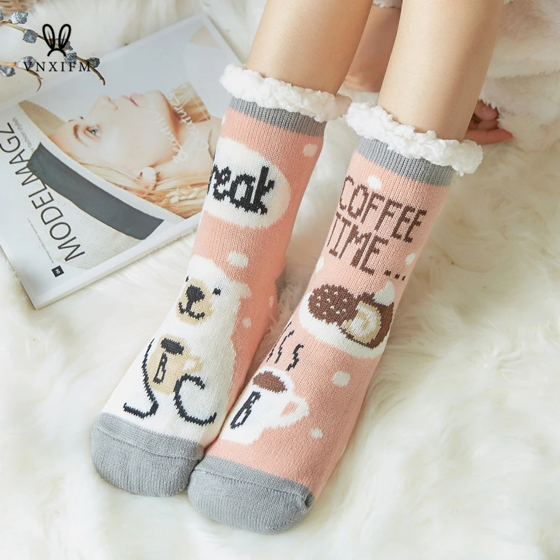 Süße Schafe Cartoon Damen Socken Winter dicke warme Bodens ocken weiche atmungsaktive Schlafs ocken Neujahr exquisite Geschenk Weihnachts socke