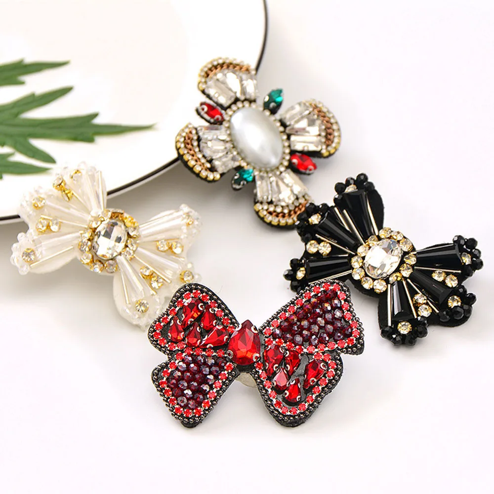 Fashion 3D Craft Beaded Crystal Rhinestones Bow Design Patches Sew on Patches Clothes Bags Decoration DIY Applique