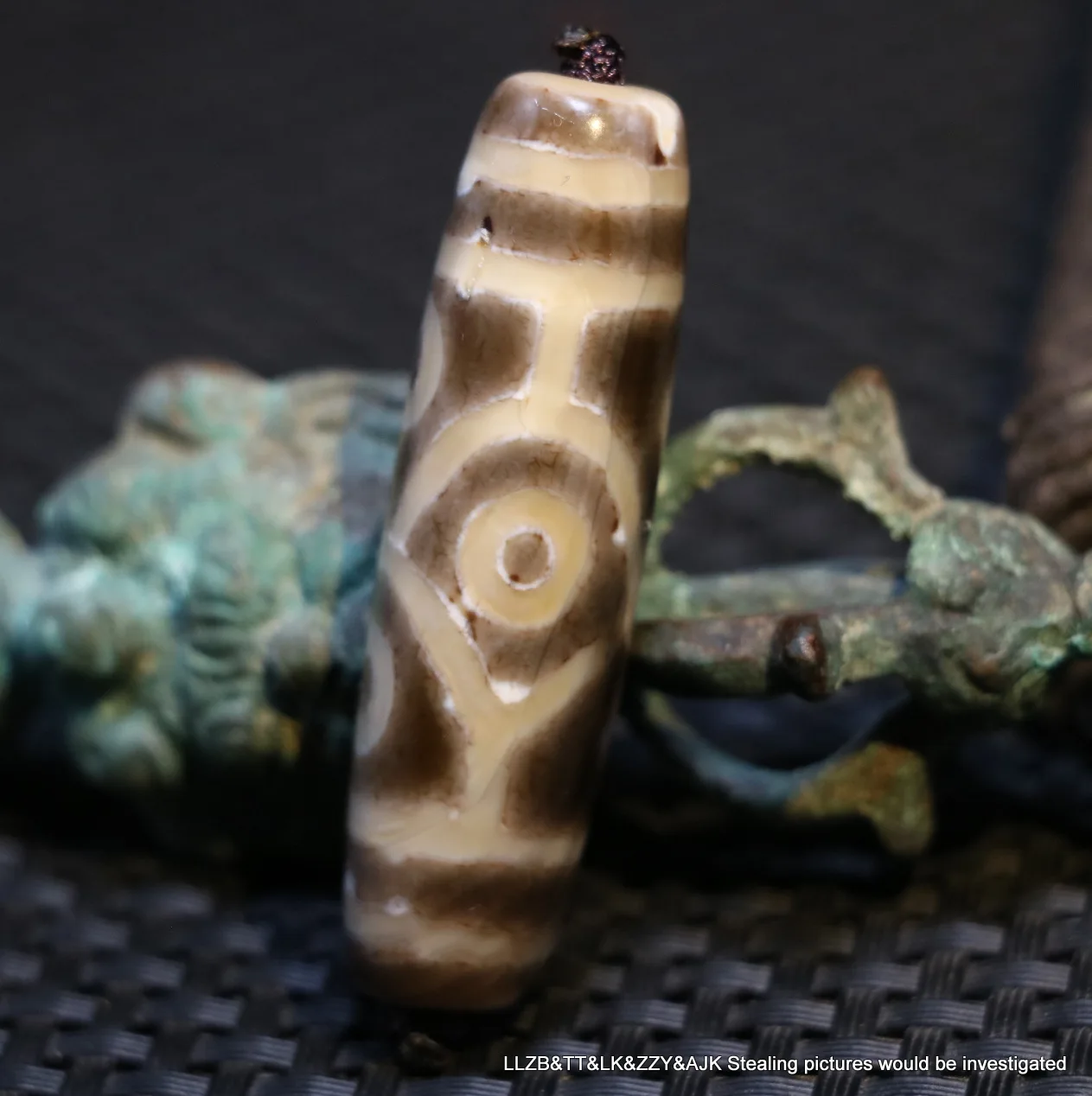 Magic Power Energy Tibetan Old Agate 6 Eye Longevity Symbolize dZi Bead Amulet Pendant Talisman  5A+ T UPD220102A15