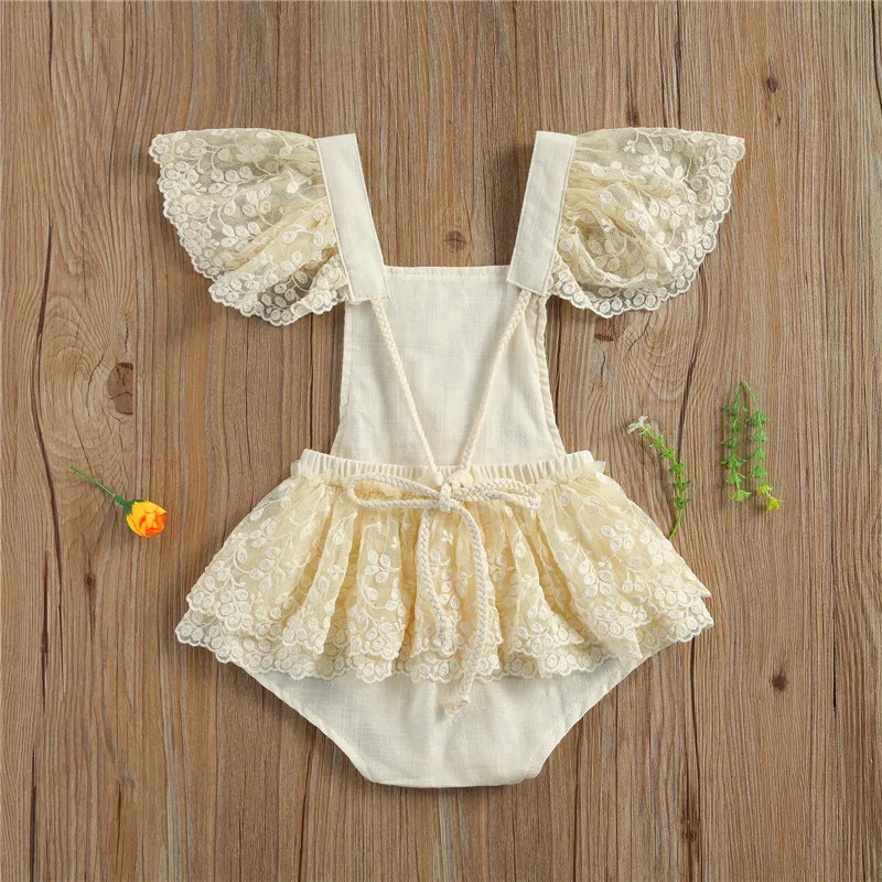 Bebê recém-nascido Meninas Crochet Lace Romper, Criança Voar Manga, Colarinho Quadrado, Tie-Up Playsuit, Macacão Bordado Floral, 0-24M, Verão