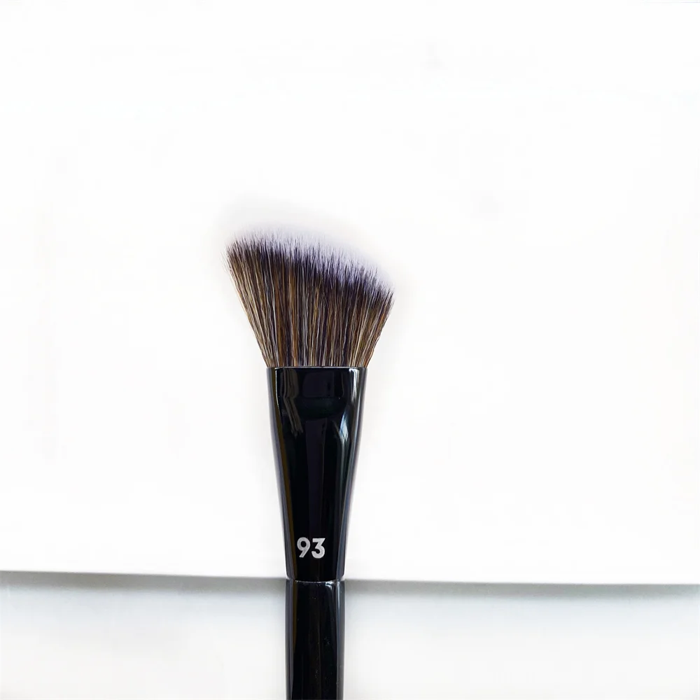 New PRO Blush Makuep Brush #93 - Soft Bristles Angled Contour Blush Powder Sculpting Cosmetics Brush Beauty Tools