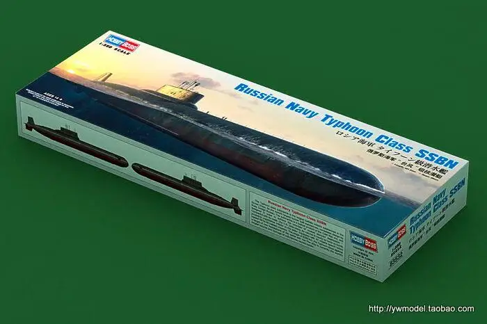 Hobby Boss 83532 Model Kit 1/350 Russian Navy Typhoon Class SSBN plastic model kit hobbyboss trumpeter