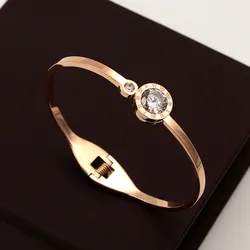 Luxury Brand Love Roman Crystal Charm Bracelet Women Jewelry Gold-Color Hollow Roman Numerals Bangle & Bracelets B023