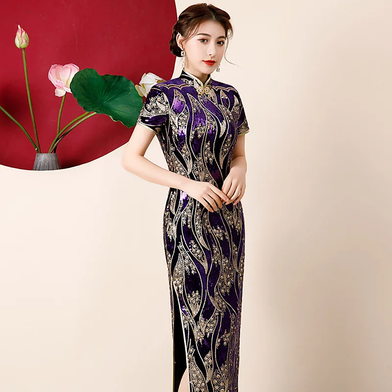 จีนแบบดั้งเดิมผู้หญิงกํามะหยี่สีทอง Cheongsam ชุดสุภาพสตรี Elegant Vintage เย็บปักถักร้อย Velour Qipao Oversize 5XL