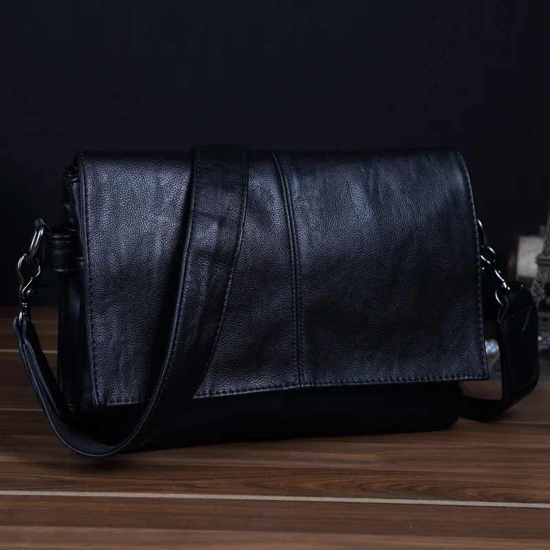 Black Soft Leather Crossbody Bag for Men Bags Casual Man Messenger Bag Designer Fashion Male Bag Business Shoulder Bag