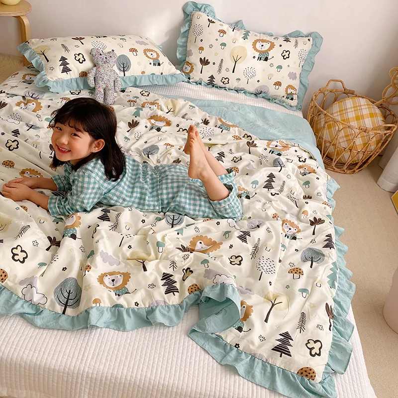 

4PCS Set Keep Warm Blanket Summer Thin Blanket 3 Sizes Choose Queen King Size Quilts Cartoon Style Quilt Lovily Childen Blankets