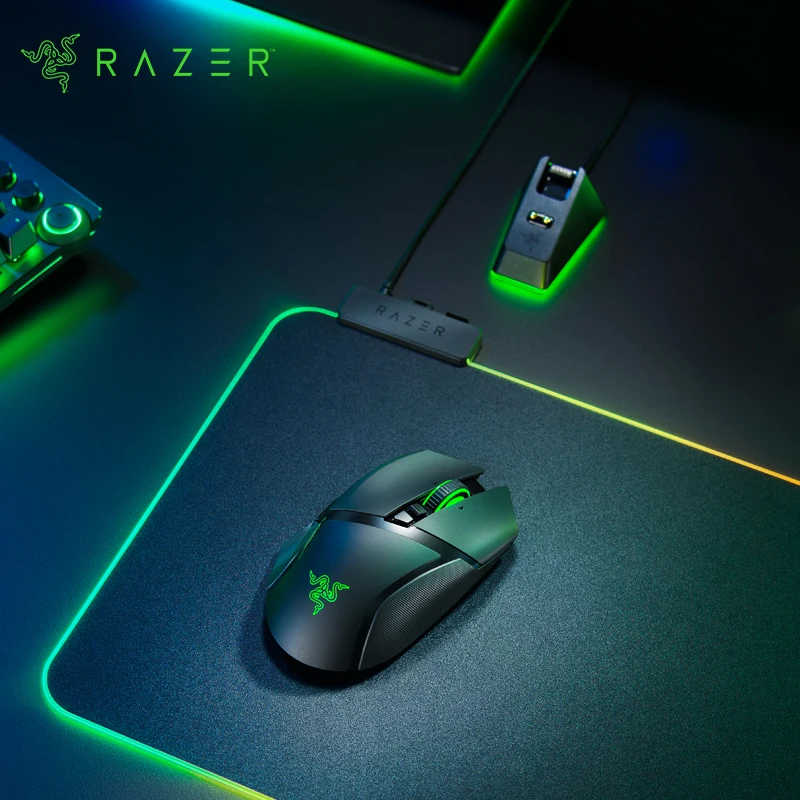 Razer мышь, зарядная док-станция Chroma: магнитная док-станция с функцией зарядки, хромированное освещение RGB-противоскользящая док-станция Gecko Feet