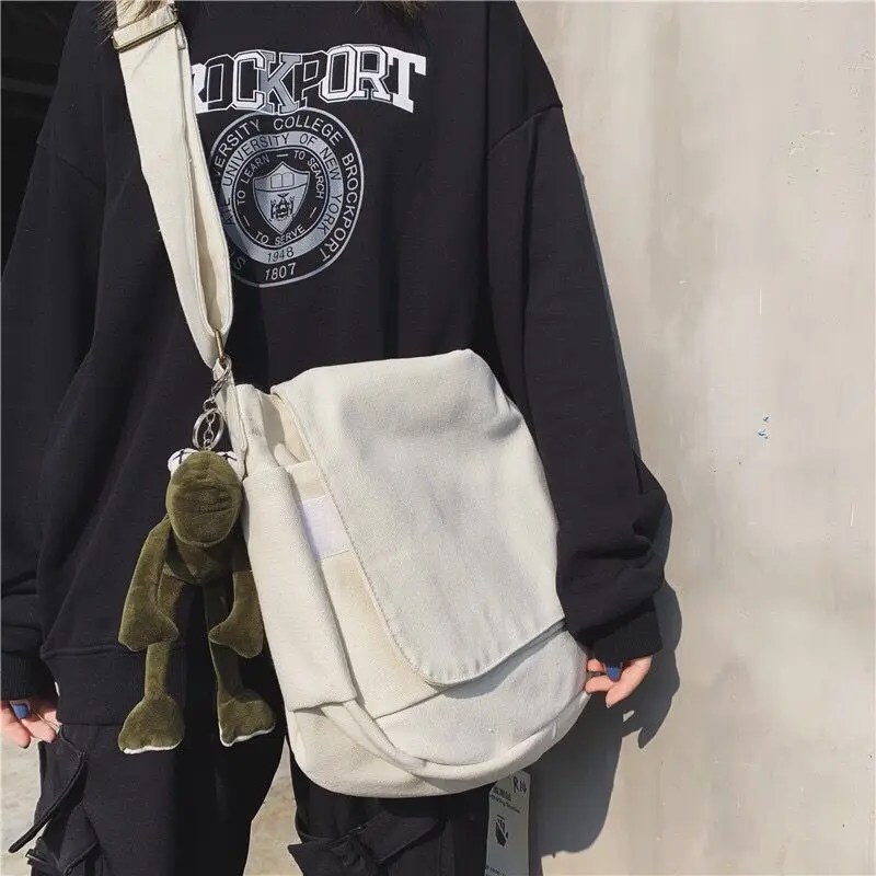 Large Capacity Couples Messenger Bags Women Harajuku Cargo Simple Solid Preppy College High Street Cross Body Leisure Travel