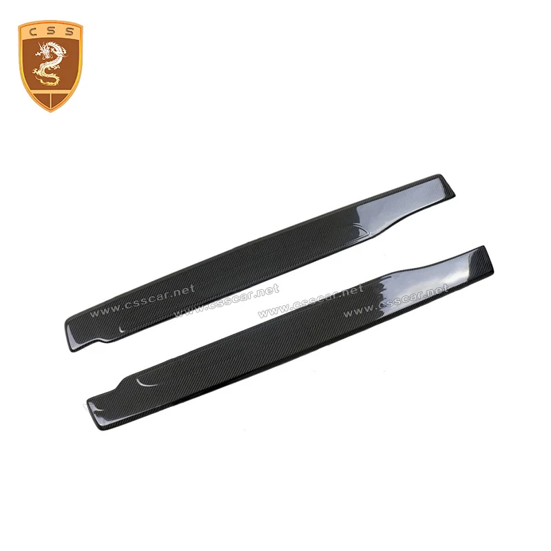 

Dry cabron fiber Welcome Pedal Door Sill Scuff Trim For Audi R8