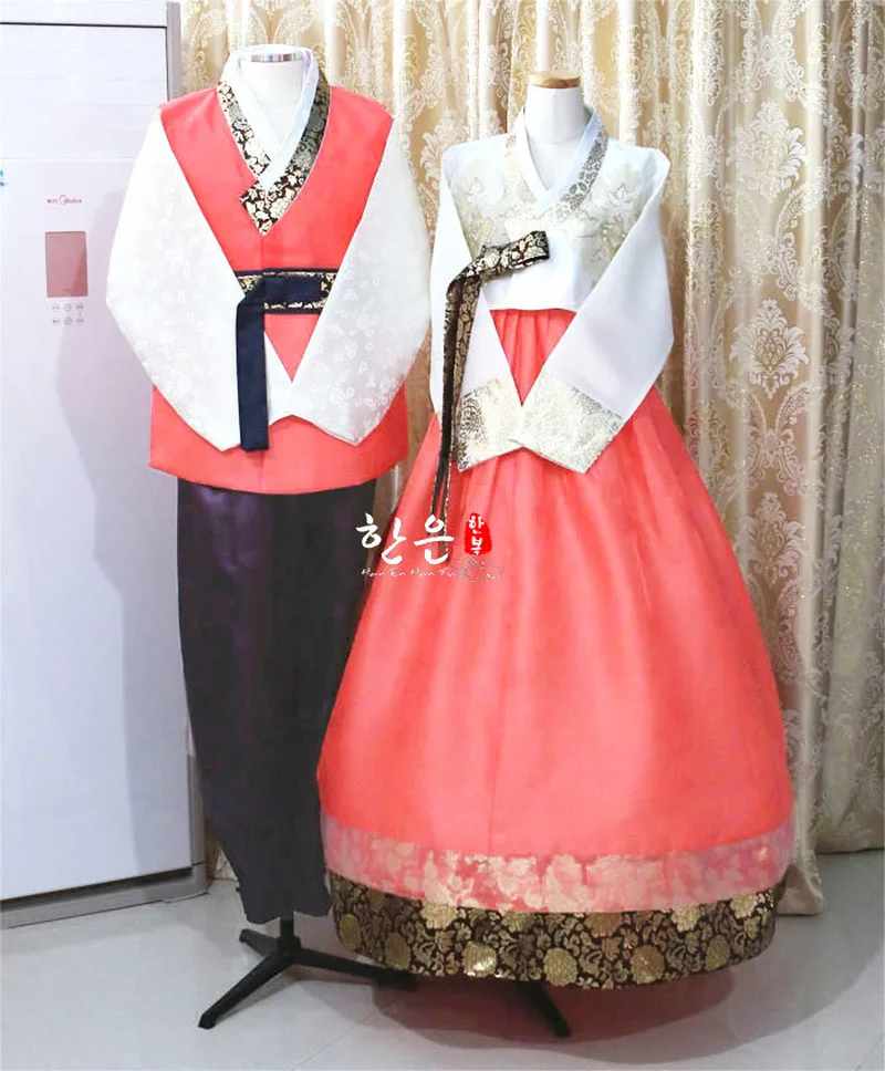 

Korean Imported Fabric / Bride Groom Wedding Hanbok / Couple Hanbok / Wedding Dress