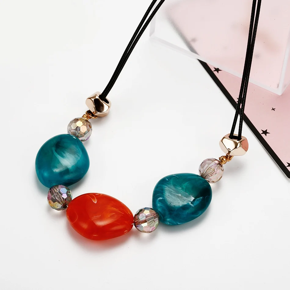 Women\'s Candy Color Necklace for Women Crystal Necklaces & Pendants Acrylic Statement Necklace New Fashion Jewelry Gifts NR093