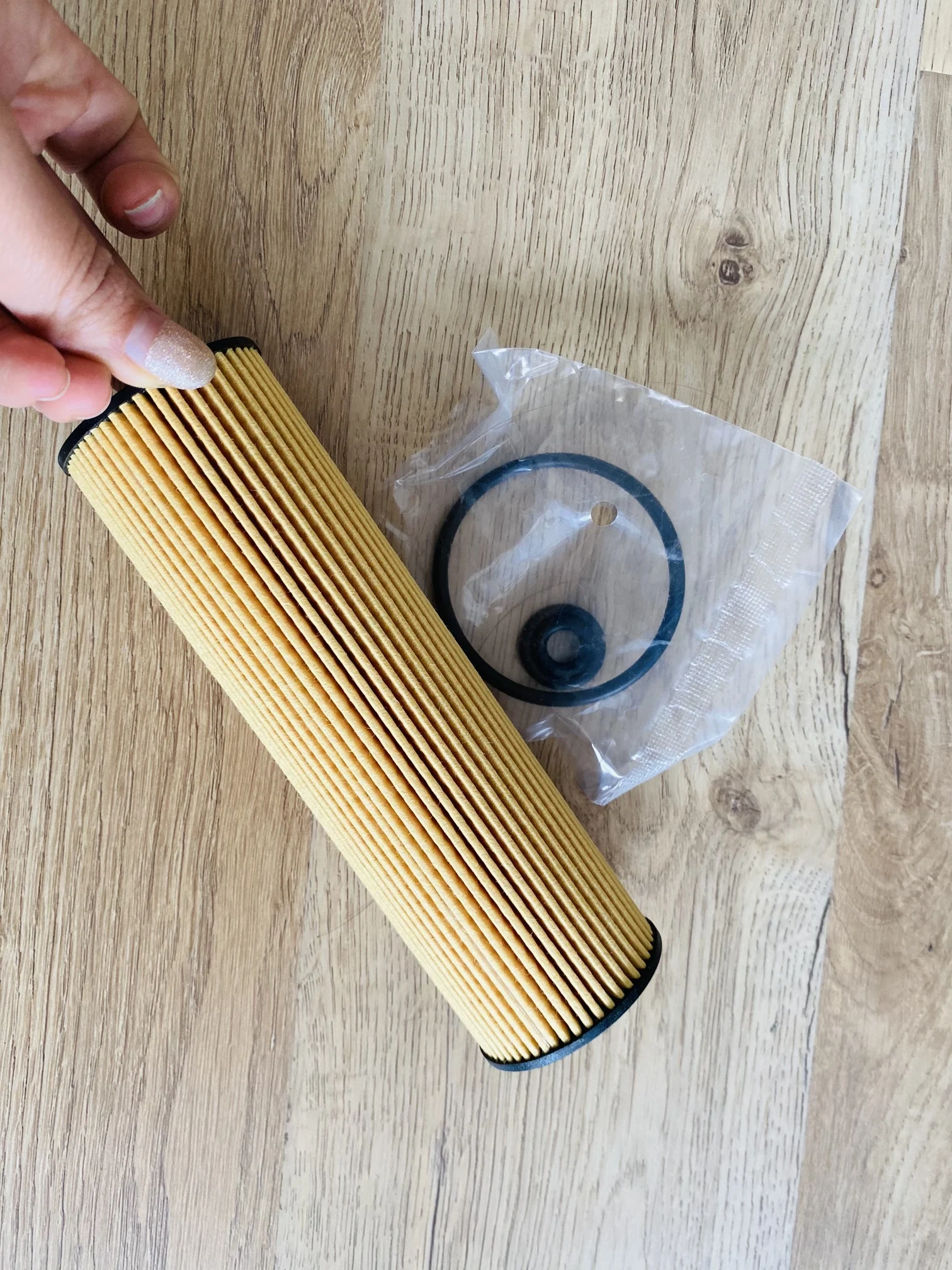 Original engine oil filter for MB 2711800509 w204 s204 W212 C207 A207 R172 C204 2711840325 2711800409 2711800109