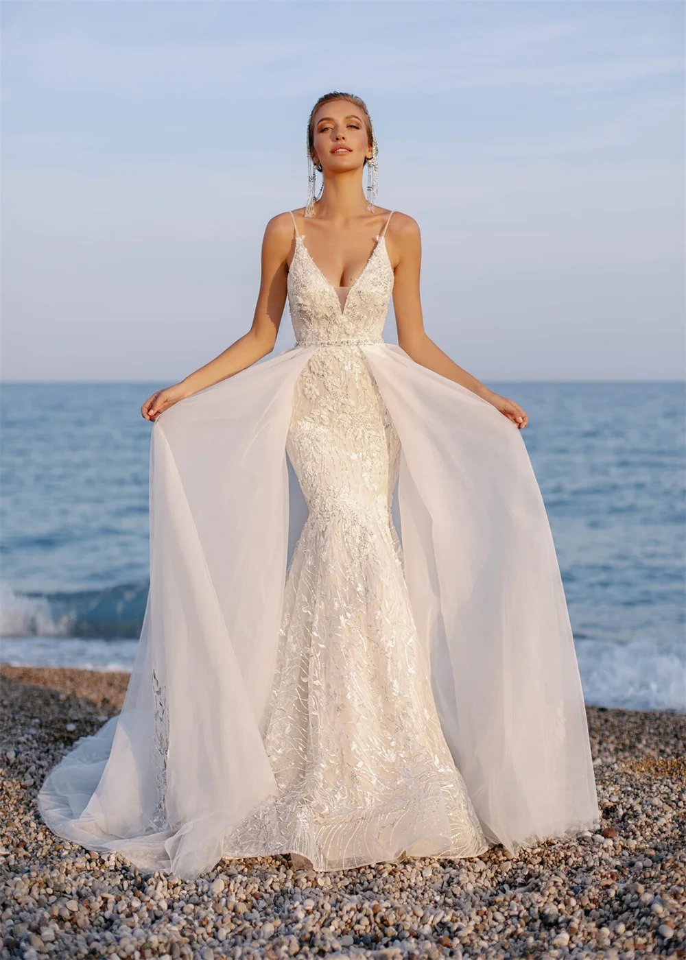 

#11288 Detachable Train 2021 Sleeveless Lace Boho Sexy Wedding Dress V-Neck Open Back Rustic Bridal Photoshoot Gown Custom Made