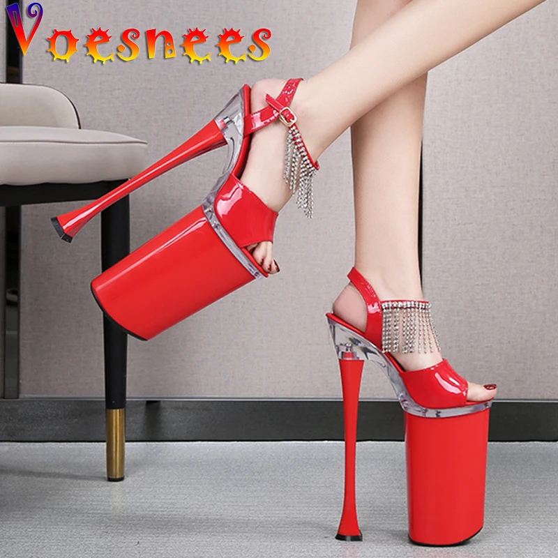 

Pole Dance Shoes 2021 Summer Super High 26CM Fringe Platform Sexy Diamonds Heels Patent Leather Sandals for Girls Modern Sandals