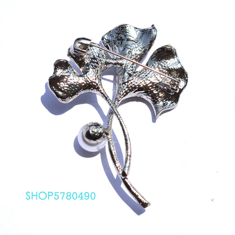 Fashion Jewelry Ginkgo Leaf Rhinestone  Brooch Women Breast Pin Pearl Brooch White Color Garments Ladies Gifts Coat Accessories