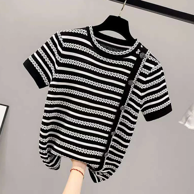 Summer Women Sweater Thin Striped Sweaters Fashion O-Neck Short Sleeve Elasticity Women Clothes Loose Knitted Button Top Femme