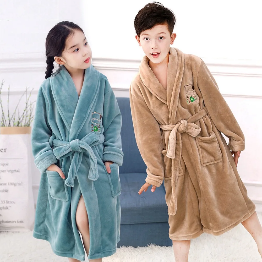 Winter Princess Bathrobe for Girl Flannel Warm Long Robes Boys Soft Cotton Pajamas Casual Kids Sleepwear for 3-14Yrs Bathgrowns