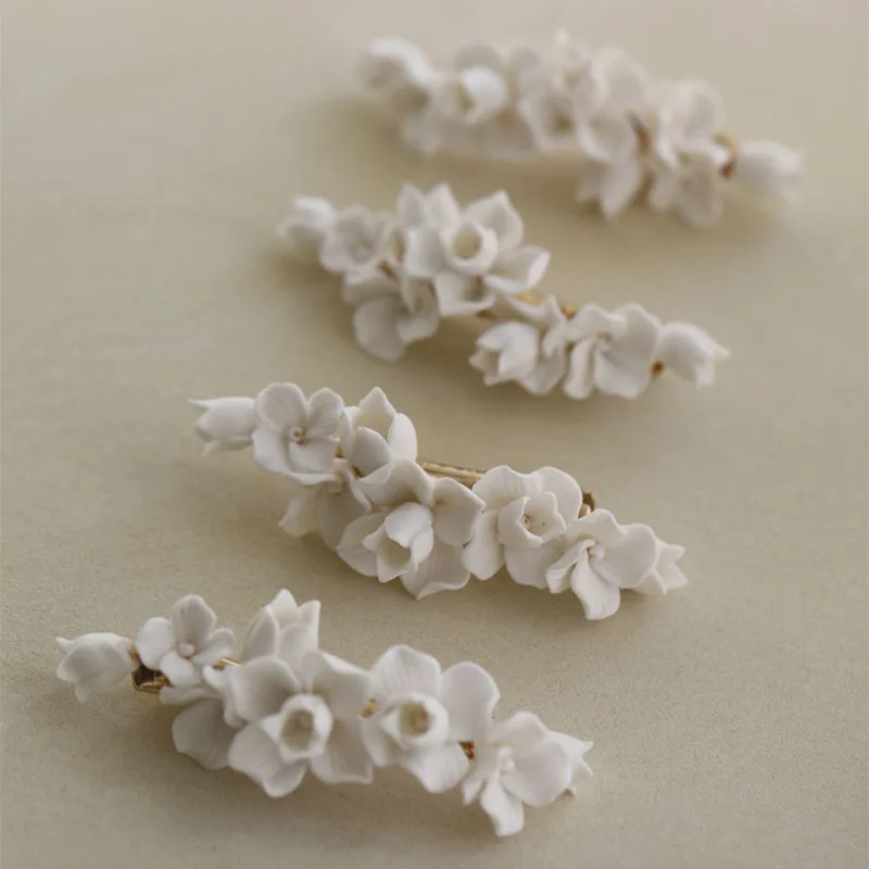 SLBRIDAL Handmade Ins Style Alloy Ceramic Flower Crystal Bridal Hair Clip Barrettes Wedding Headpieces Women Hair Accessories