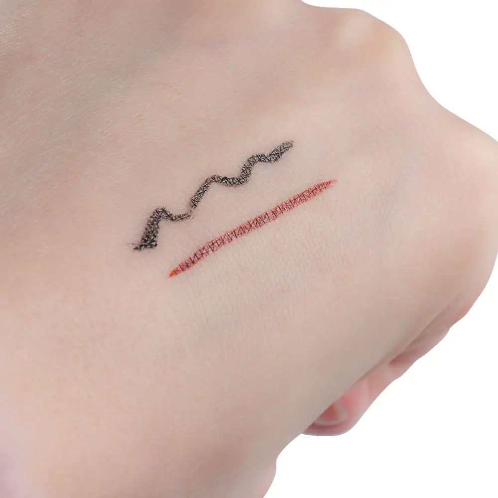 Offre spéciale tête de brosse douce imperméable cosmétiques pour les yeux crayon Eyeliner liquide lisse Eyeliner noir stylo de Eye-Liner