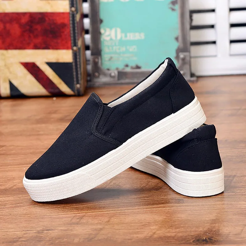 Spring 2021 Women Vulcanize Shoes White Sneakers Shoes Ladies Slip on Breathable Shallow Casual Loafers Plus Size Chaussure