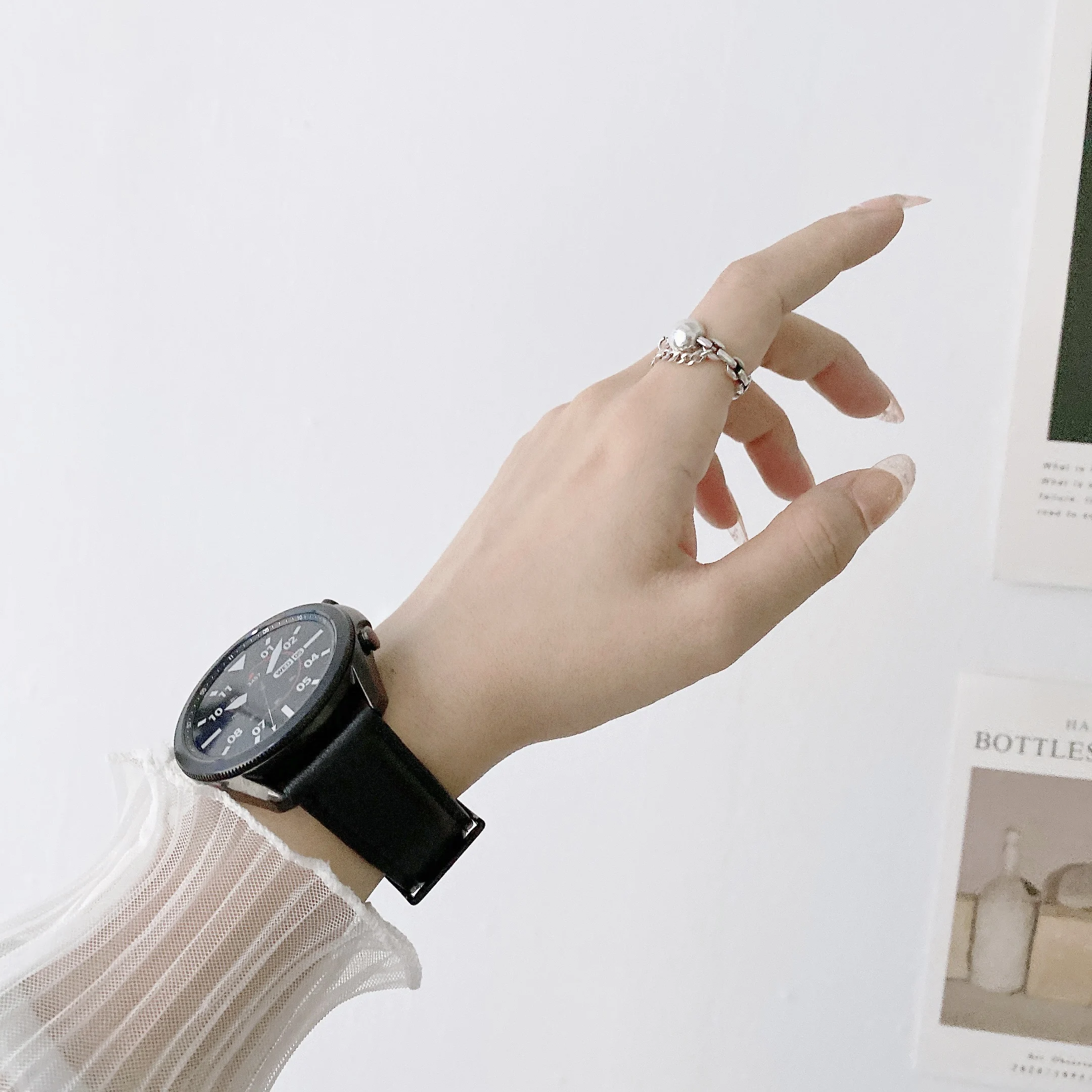 22mm 20mm Leather strap For Huawei Watch GT2/Samsung Galaxy watch 3 S3/Active 2 Men/Women bracelet wristband For Galaxy Watch 4