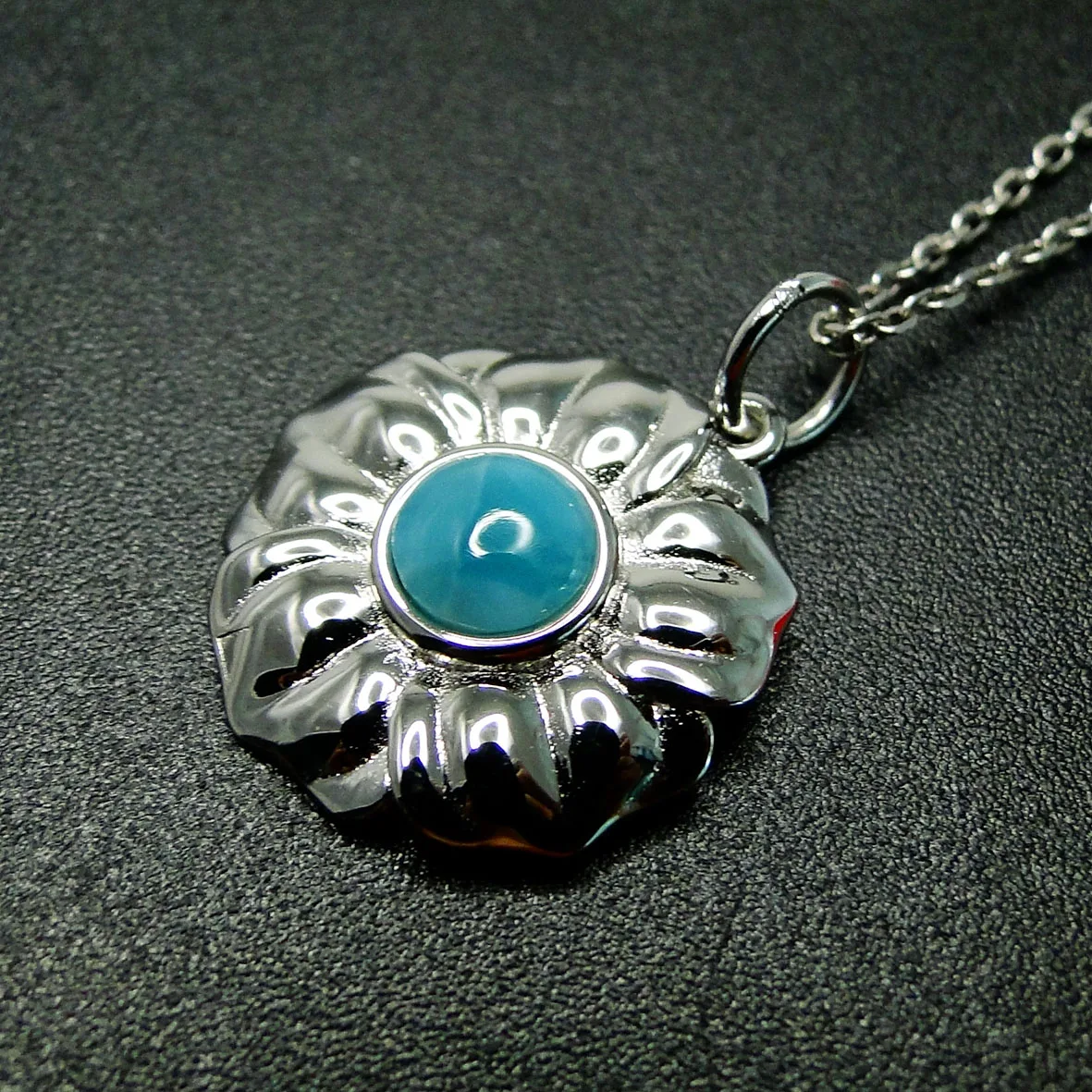 Hot Selling 925 Sterling Silver Jewelry Natural Larimar Women's Charm Pendant Necklace For Jewelry Gift