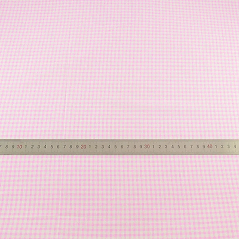 Rosa und weiß karierter Baumwollstoff zum Nähen von Steppdecken, Puppenzubehör, Material, Patchwork-Stoff im Meterware, dünn – Detail 27