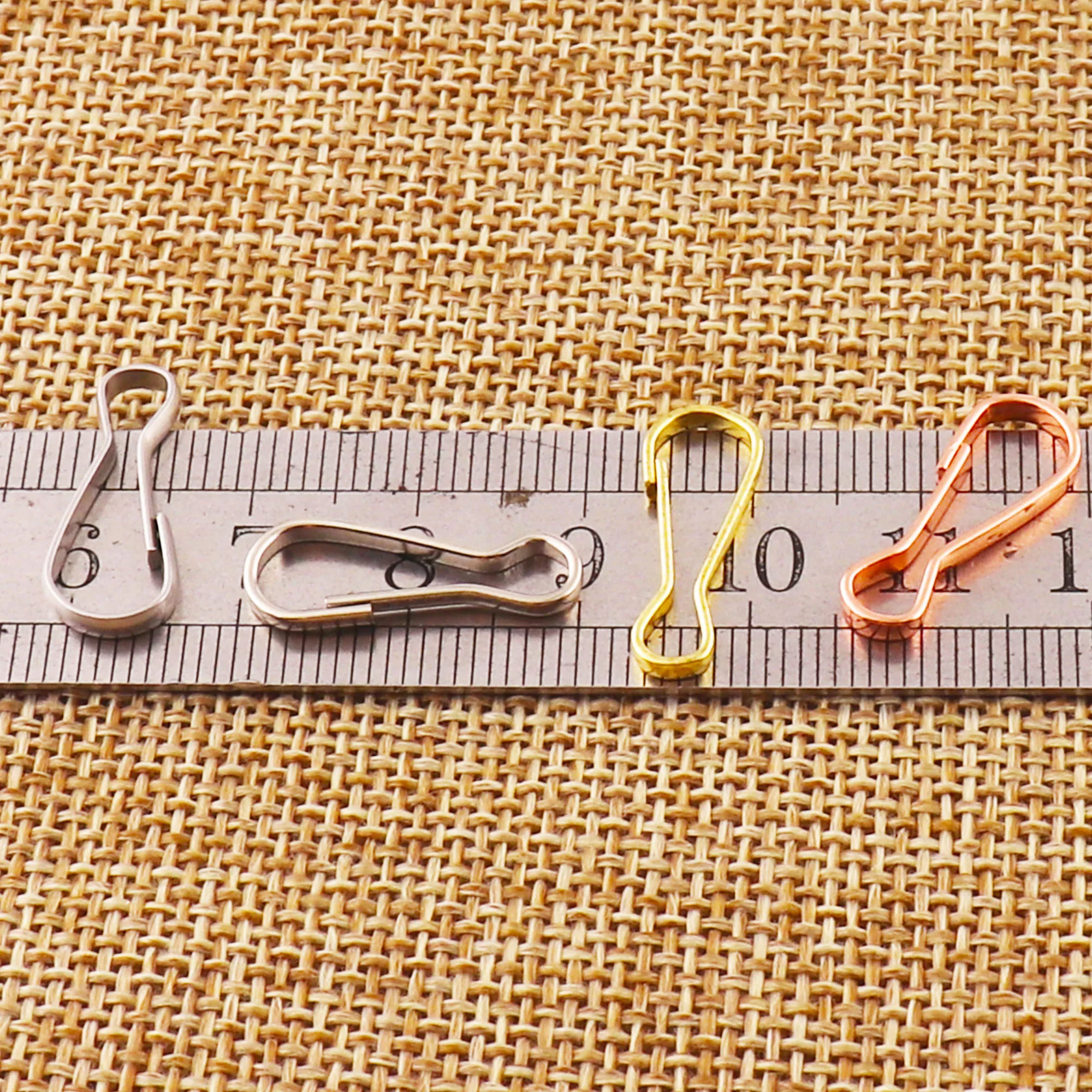 100 pcs rose gold Lanyard Hooks,20mm snap clasps,Snap Clips Gold Clasp for Face Mask Lanyard ID Card Key Chain Zipper Pulls