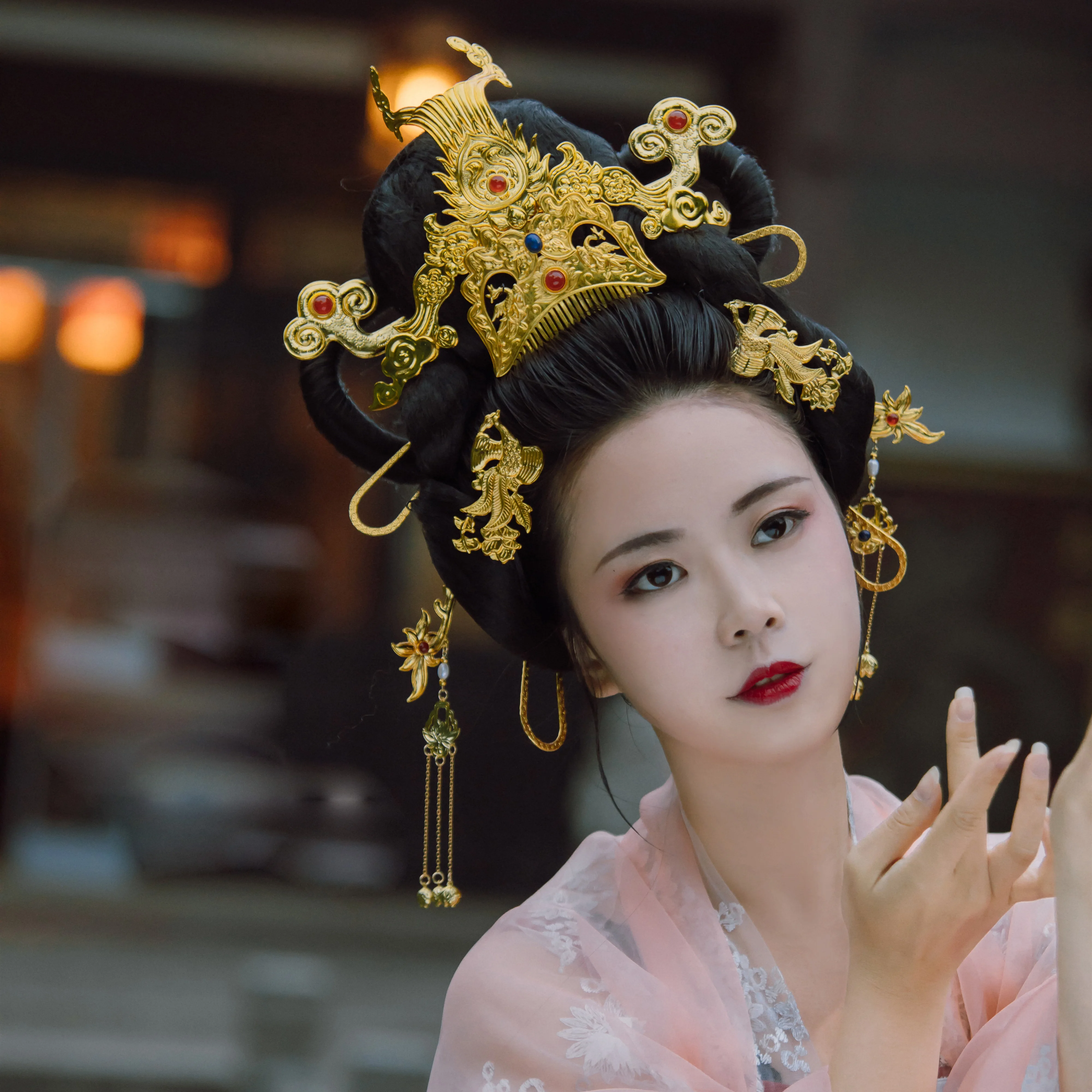 

Qian Qiu Sui LYZ Traditional Artwork Hanfu Hair Jewelry Hand Carved Tang Style Imitate Tang Paint Bride Wedding Hair Tiara