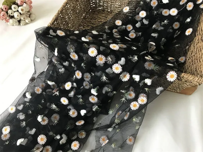 1 Yard Hot Sale Embroidery Daisy Tulle Lace Fabric In Black/White Flower Net Material For Wedding Dress DIY Accessories