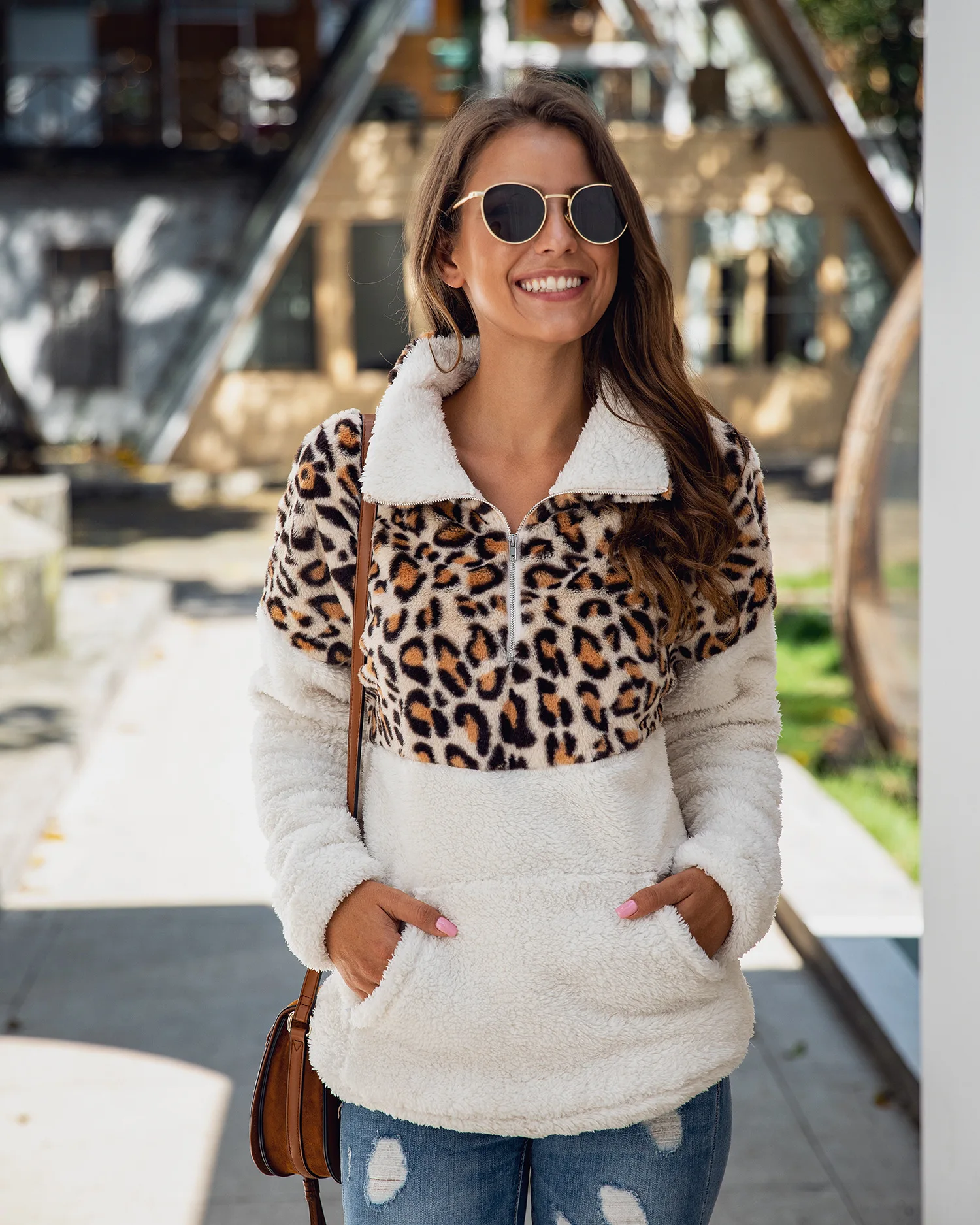 Autumn Winter Fluffy Sweater Leopard Patchwork Zip Pockets Fleece Casual Plus Size Winter Pullover Women Oversized Sweater