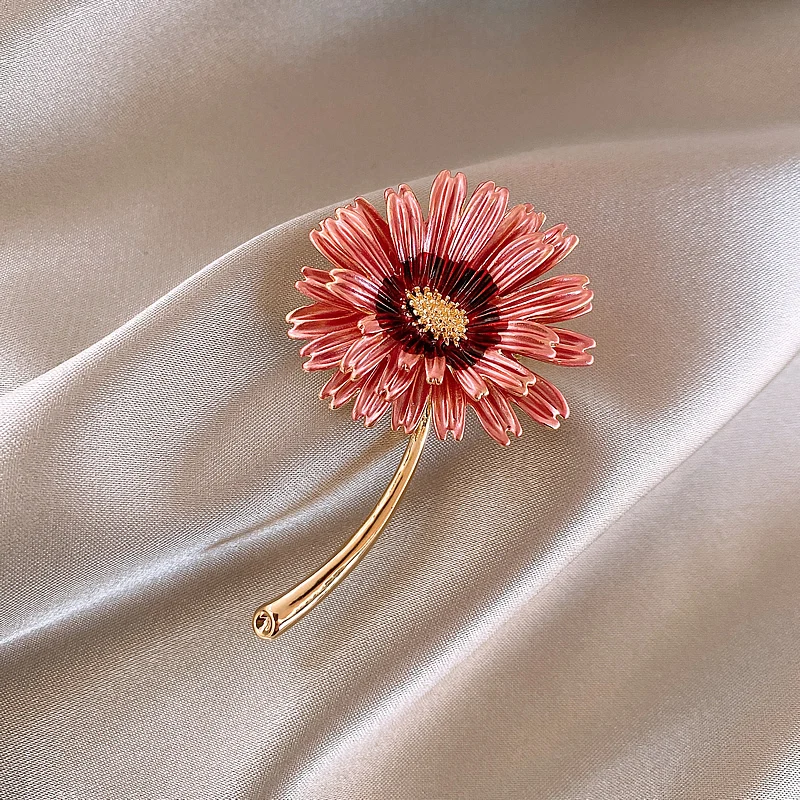 Enamel Pink Daisy Trendy Brooch Flower Pin For Women Mom Gift Simple Brooches Accessories