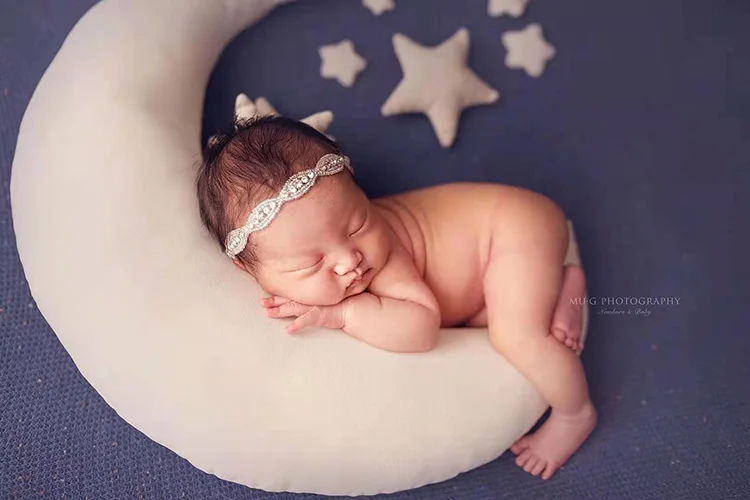 Neugeborenen baby stirnband fotografie requisiten kamelie girlande volle mond 100 tage party studio kopfschmuck haar zubehör