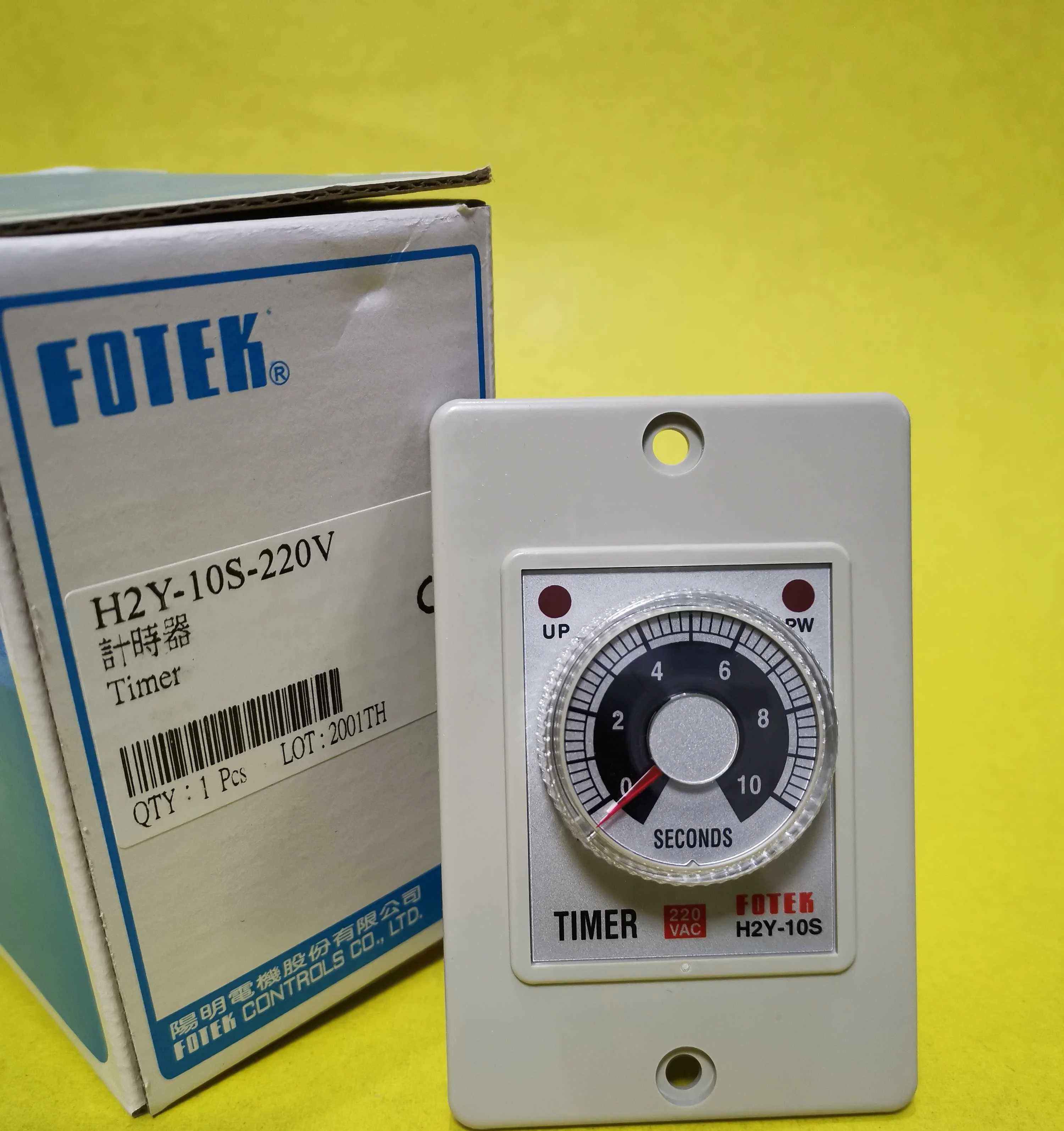 

Original imported FOTEK Taiwan time relay H2Y-10S-220V