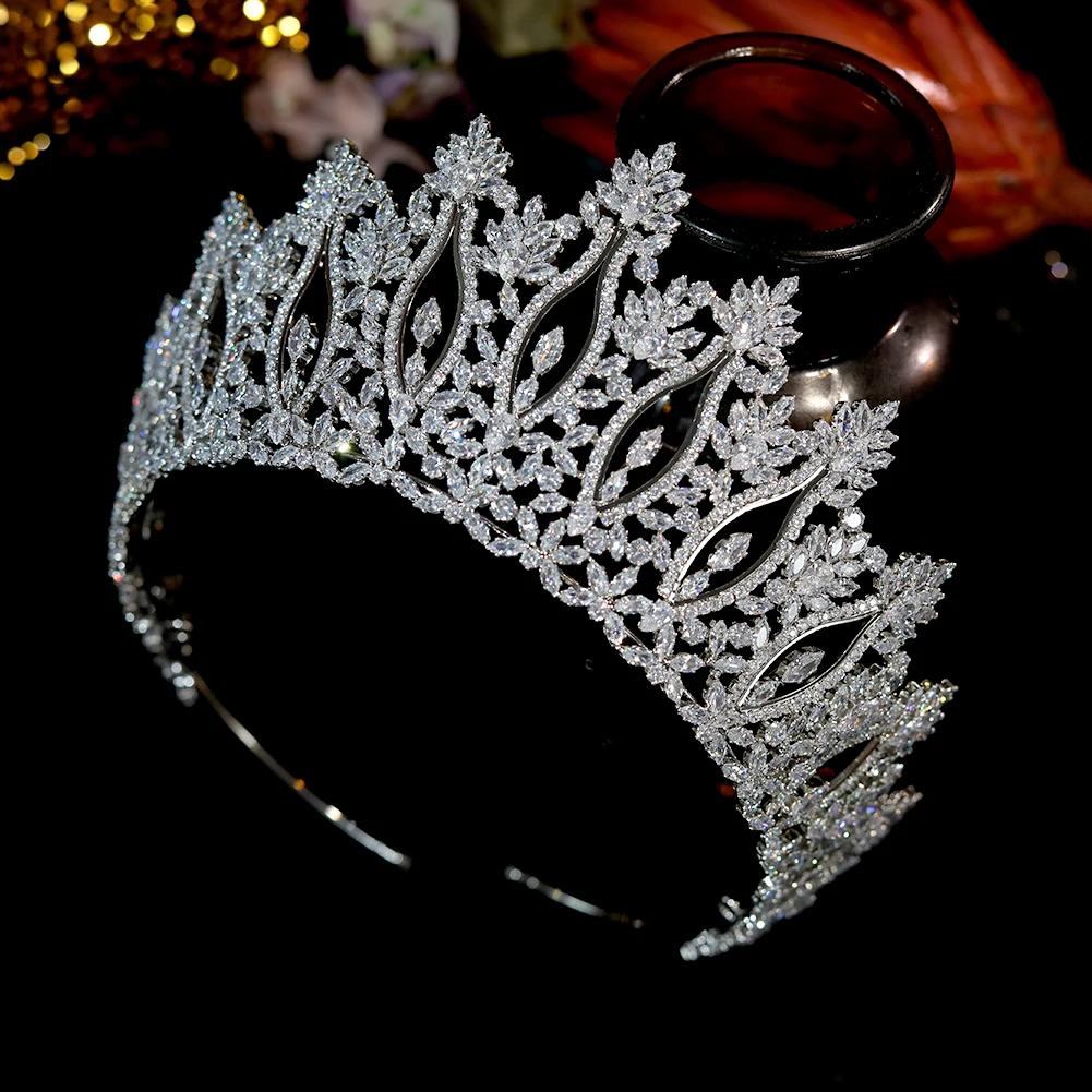 Imagem -03 - Luxo Aaa Zircônia Nupcial Tiaras para Mulheres Cocar Barroco Headband Rainha Coroa Acessórios de Cabelo Cabelo Jóias Casamento Grande