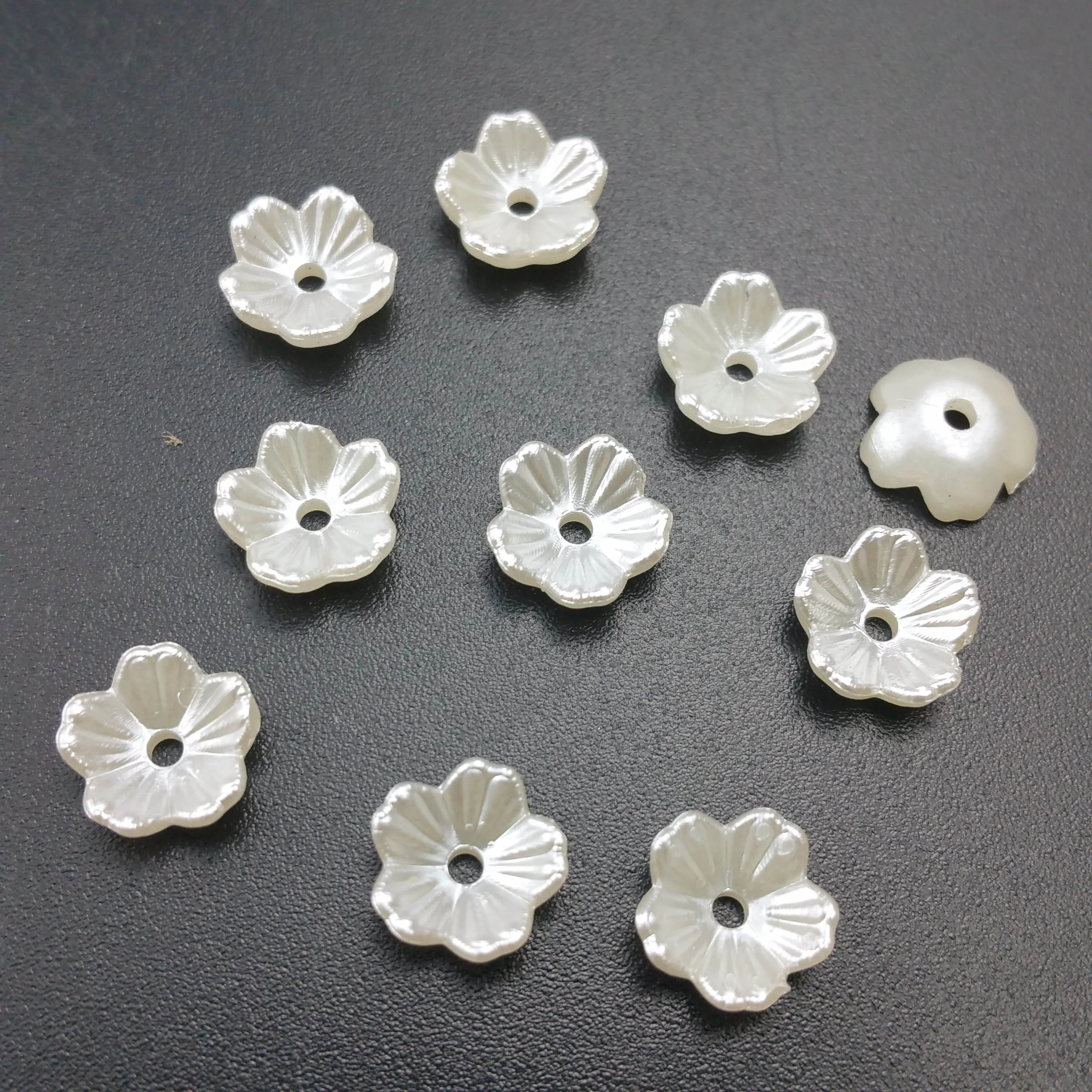 50pcs/Lot 8 /10mm Flower Loose Spacer Bead Caps Cone End Beads Cap Filigree For DIY Jewelry Finding Making