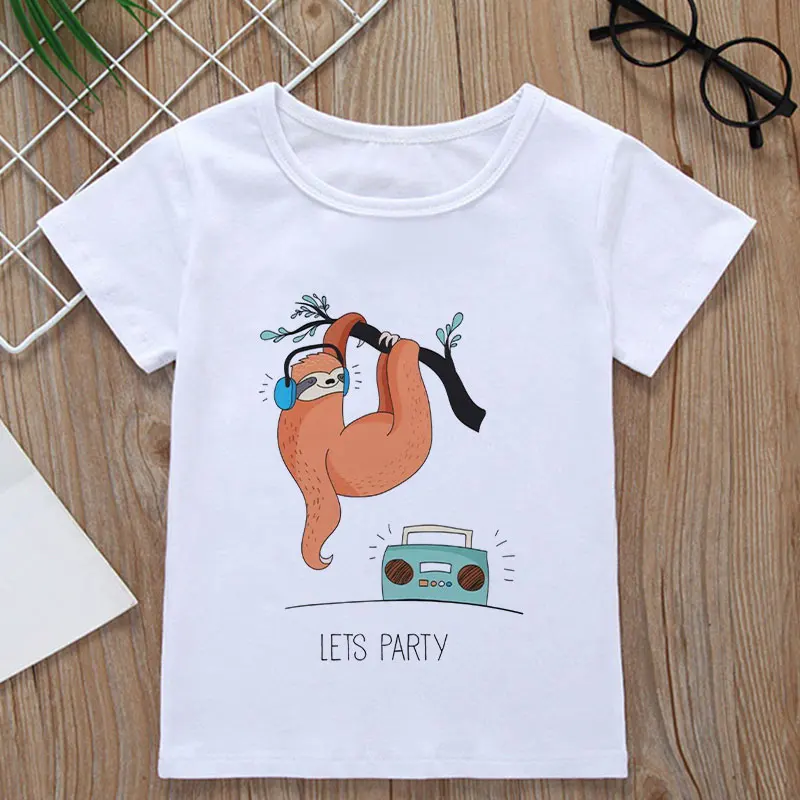 

Cute New Summer Kids Clothing Sloth Cute Boys Girls T-Shirts Fashion Painted White Children's Top Design Round Neck Baby T-Shirt