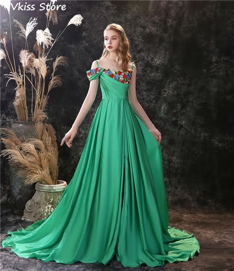 2020 New Coming Evening Dress Green Spaghetti Strap Flowers Scoop Neck Split Sexy A-line Sweep Train Prom Dress