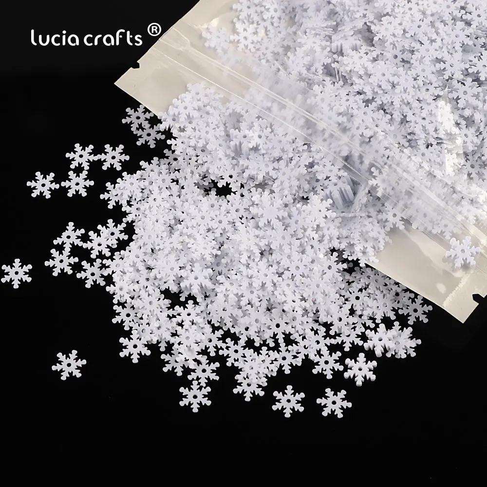 20garms  8mm Transparent /White Snow flake PVC Sequins Christmas Party Decoration DIY Crafts  Accessory D0106