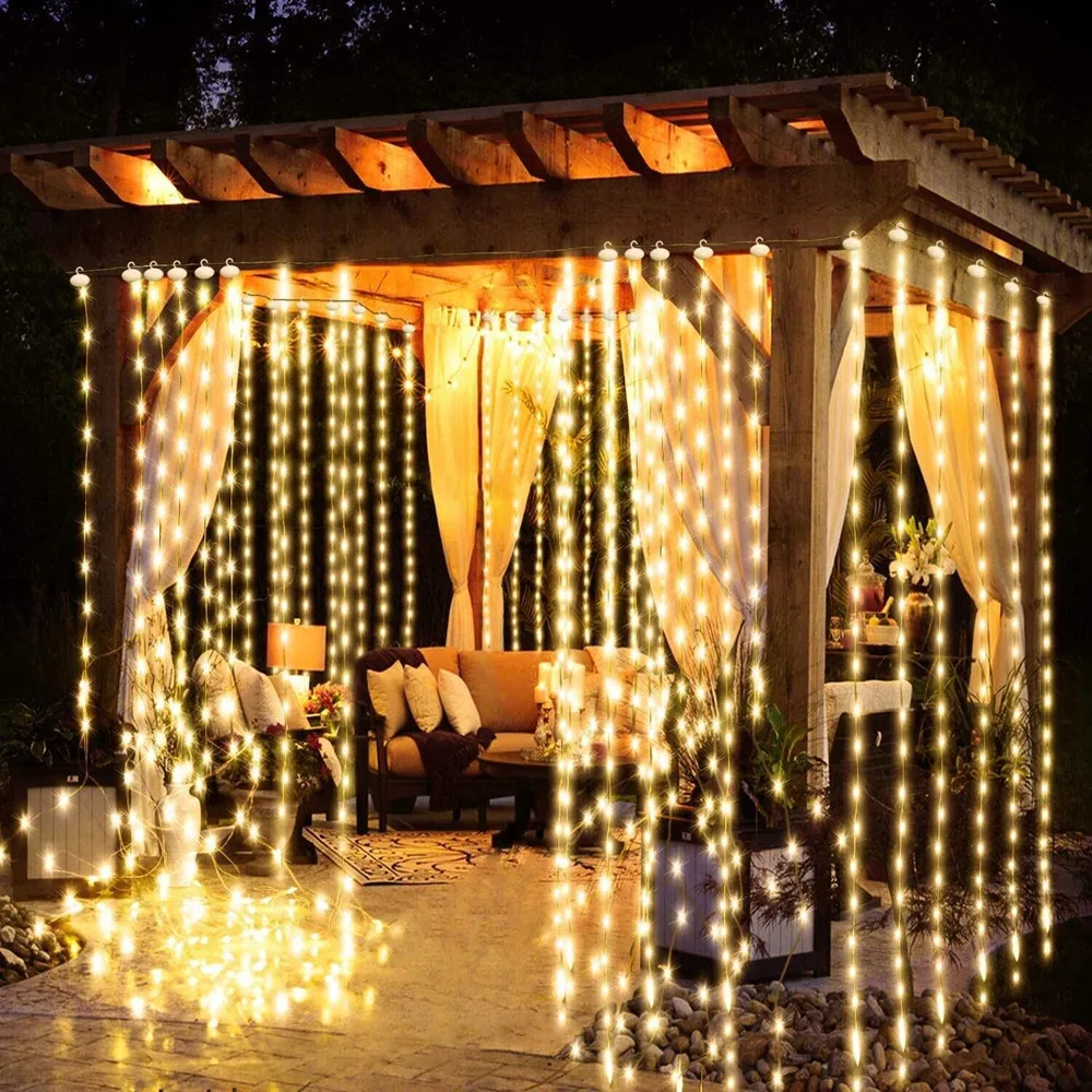 Solar Curtain String Lights Outdoor 8 Modi Fairy Lights Waterdichte koperdraad verlichting 3Mx3M Kerstdecoratie 2025 Festoen voor Kerstmis / bruiloft / feest / buiten / Home / Kamer Decor