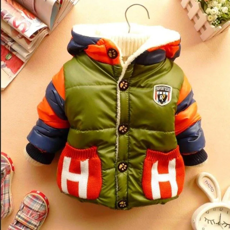 

New Brand Boys Girls Autumn&Winter Clothing Jecket Casual Coats Baby Clothes Letter Hooded Thicker Kids Clothing