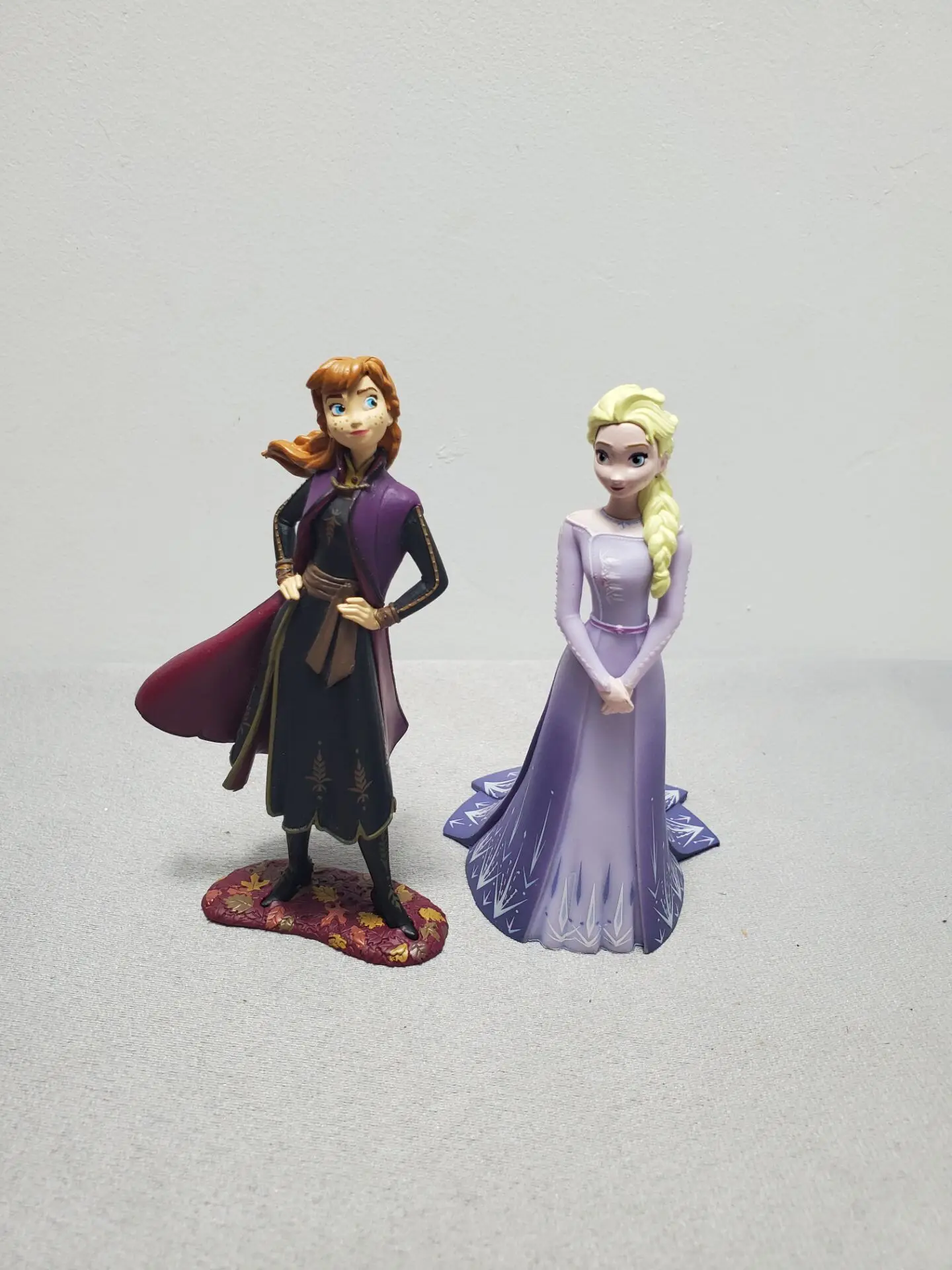 

Elsa Queen Anna Princess Figures Cake Decorations Frozen Anime Cartoon PVC Action Model Toys Doll Gifts