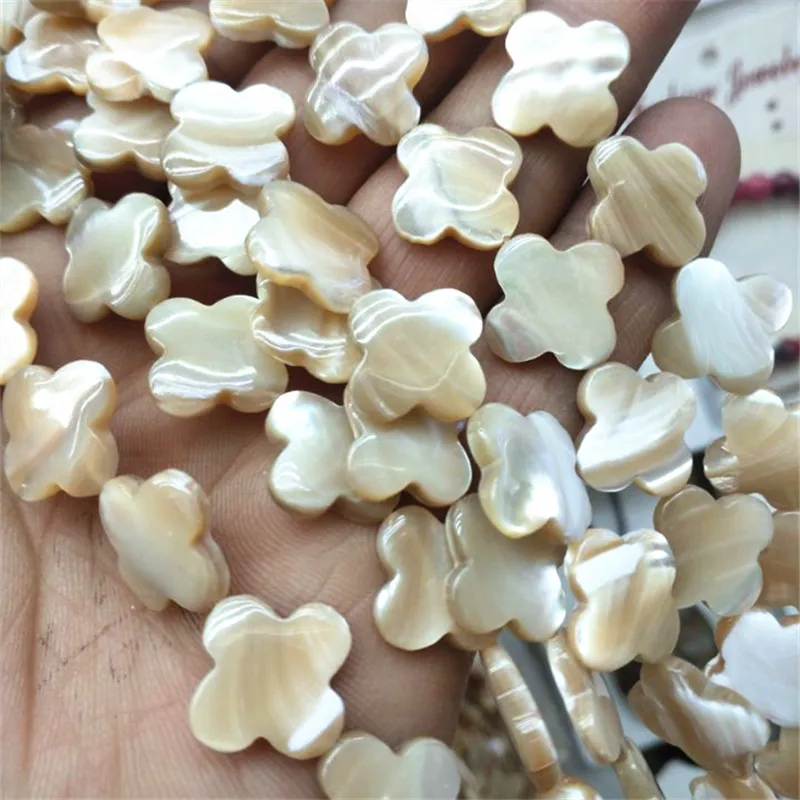 26PCS Nature Saltwater Shell String Clover Shape White Mother OF Pearl 15X15MM Hot DIY JEWELRY BEADS Accessories Free Shipping