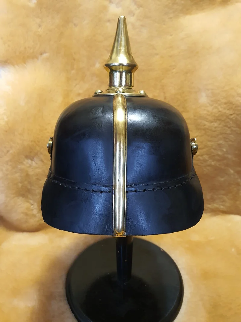 Leather Retro Helmets World War I German Prussian Helmet Wearable mask decorative cosplay prop